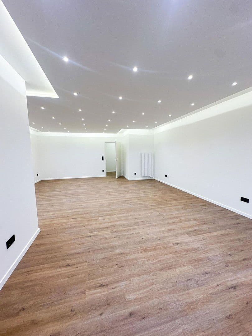 Predaj bytu 3-izbový 78 m², Kappelerstraße 3, Düsseldorf, Severné Porýnie - Westfálsko Predaj bytu 3-izbový 78 m², Kappelerstraße 3, Düsseldorf, Severné Porýnie - Westfálsko