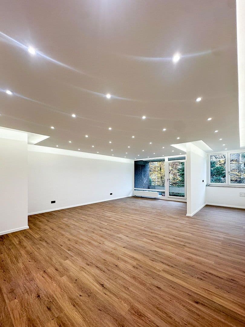 Predaj bytu 3-izbový 78 m², Kappelerstraße 3, Düsseldorf, Severné Porýnie - Westfálsko Predaj bytu 3-izbový 78 m², Kappelerstraße 3, Düsseldorf, Severné Porýnie - Westfálsko