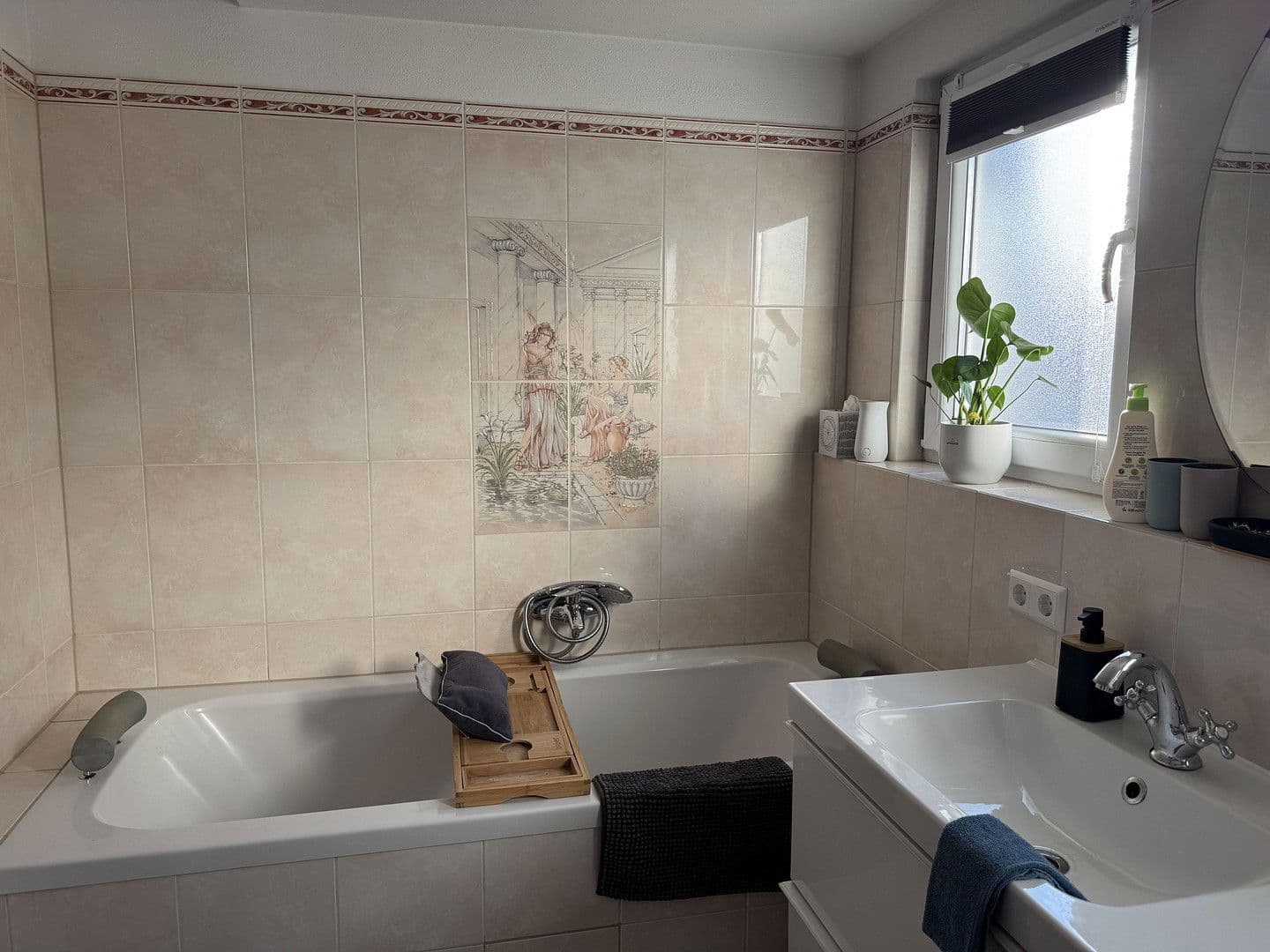 Predaj domu 170 m², pozemek 325 m², Kirchheim unter Teck, Bádensko-Wurttembersko Predaj domu 170 m², pozemek 325 m², Kirchheim unter Teck, Bádensko-Wurttembersko