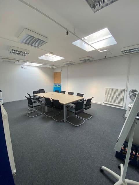 Prenájom kancelárie 1.100 m², Jockweg 28a-h, Lübbecke, Severné Porýnie - Westfálsko Prenájom kancelárie 1.100 m², Jockweg 28a-h, Lübbecke, Severné Porýnie - Westfálsko