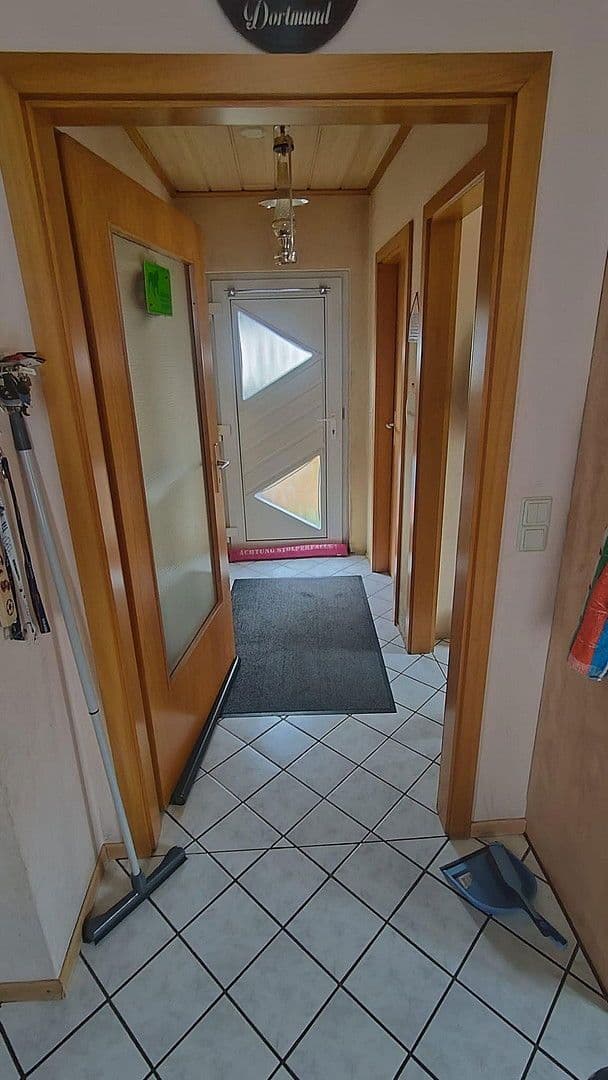 Predaj domu 130 m², pozemek 510 m², Gerämmestraße 55 a, Essingen, Porýnie-Falcko Predaj domu 130 m², pozemek 510 m², Gerämmestraße 55 a, Essingen, Porýnie-Falcko