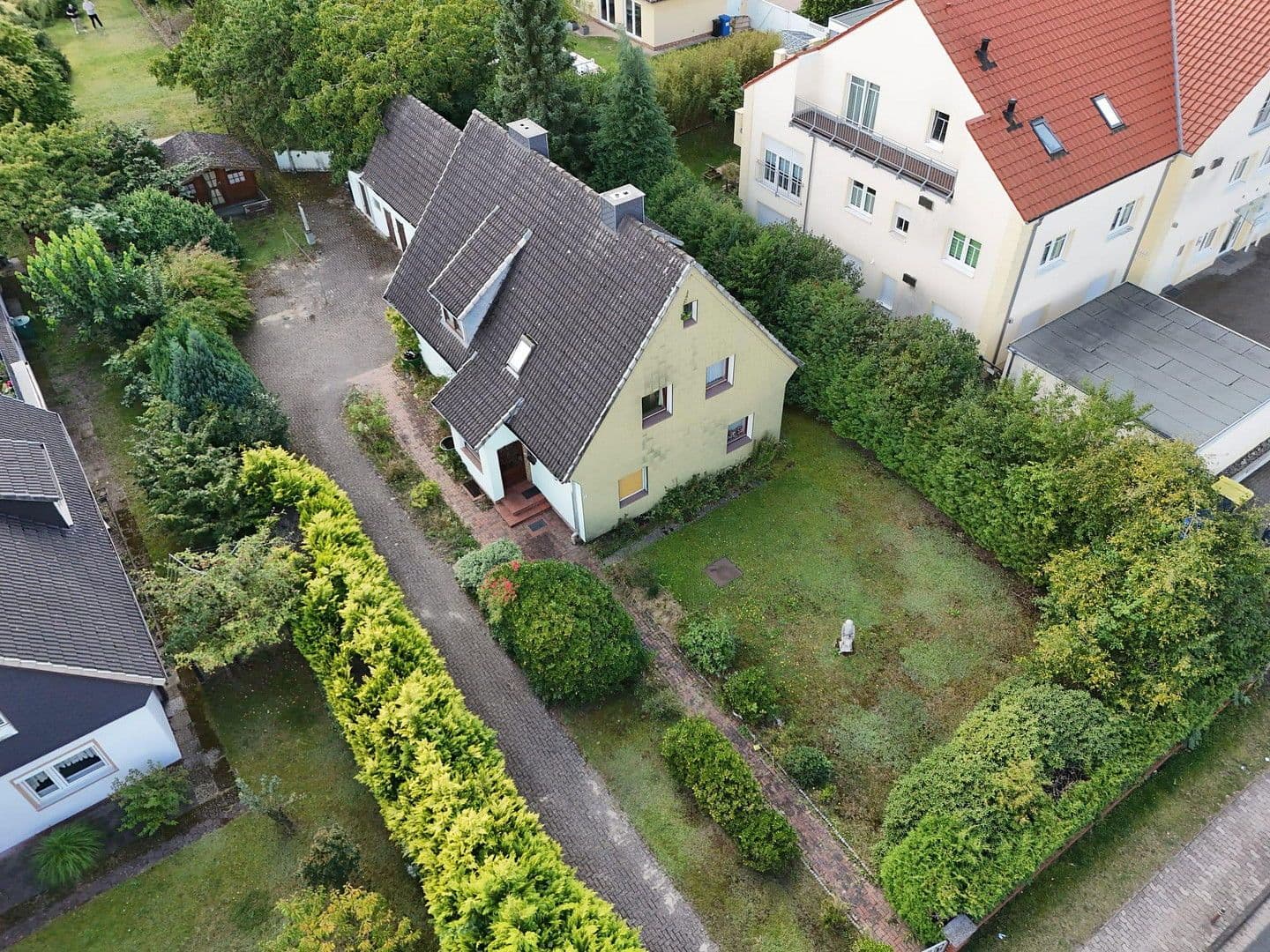 Predaj domu 150 m², pozemek 1.533 m², Achim, Dolné Sasko Predaj domu 150 m², pozemek 1.533 m², Achim, Dolné Sasko