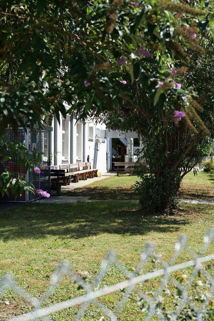 Prenájom nebytového priestoru 4.000 m², Töging, Bavorsko Prenájom nebytového priestoru 4.000 m², Töging, Bavorsko