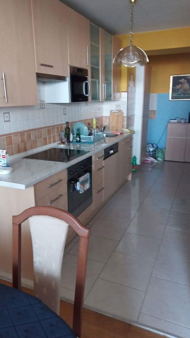 Prenájom bytu 3-izbový 100 m², Wien, Viedeň Prenájom bytu 3-izbový 100 m², Wien, Viedeň