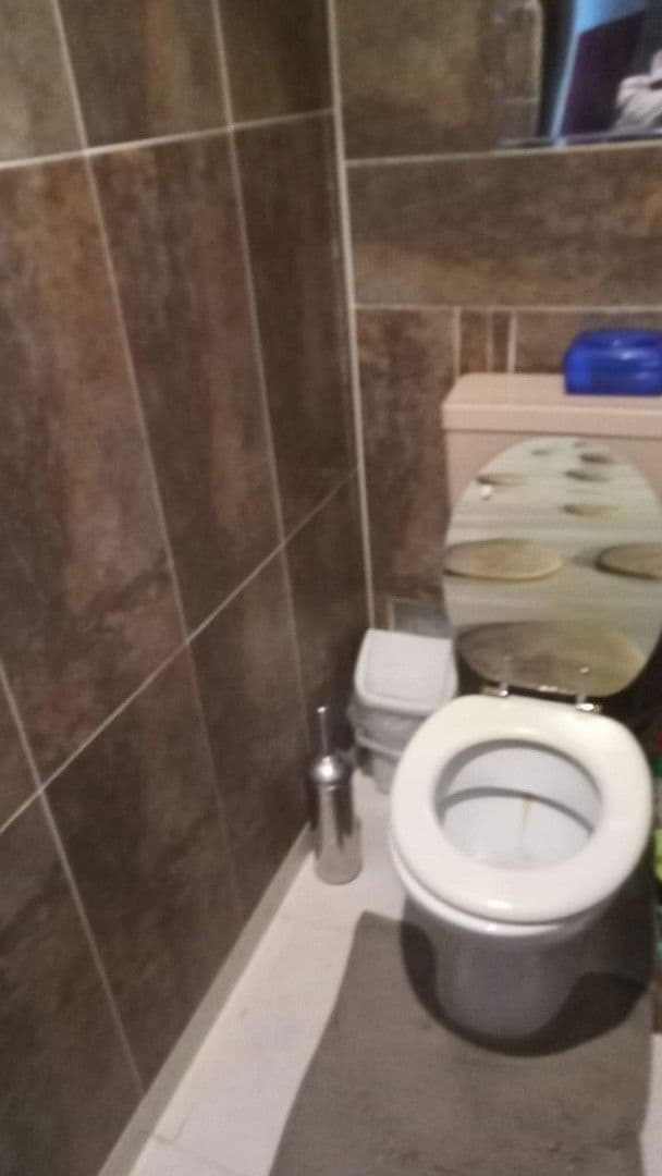 Prenájom bytu 3-izbový 100 m², Wien, Viedeň Prenájom bytu 3-izbový 100 m², Wien, Viedeň