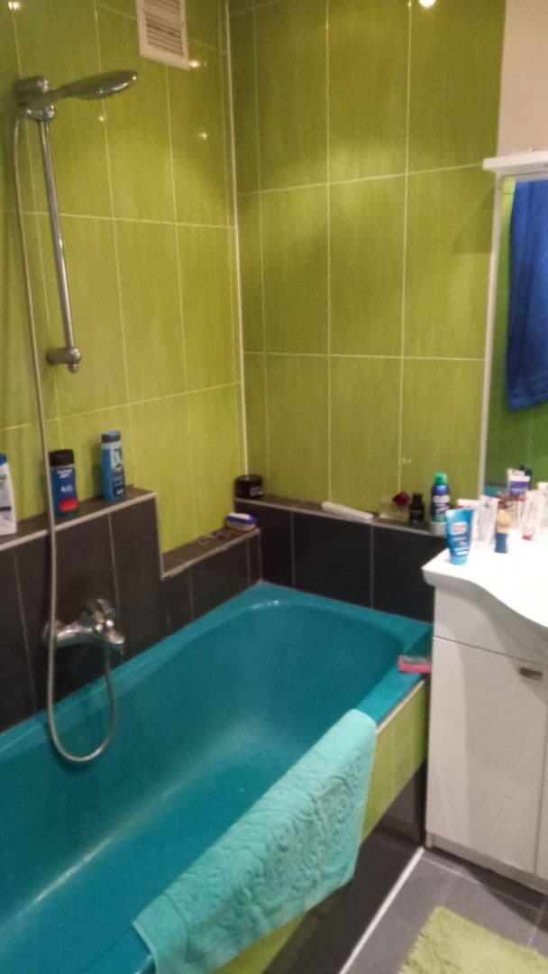 Prenájom bytu 3-izbový 100 m², Wien, Viedeň Prenájom bytu 3-izbový 100 m², Wien, Viedeň