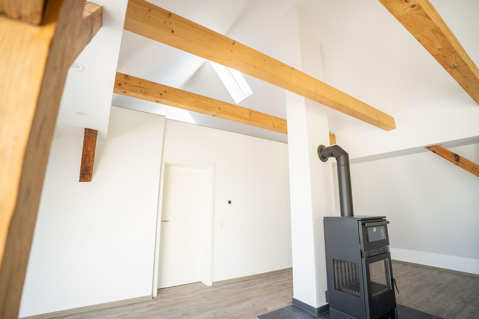 Predaj domu 238 m², pozemek 1.866 m², Zerbst/Anhalt, Sasko-Anhaltsko Predaj domu 238 m², pozemek 1.866 m², Zerbst/Anhalt, Sasko-Anhaltsko