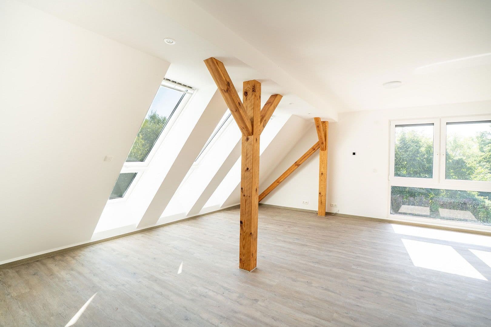 Predaj domu 238 m², pozemek 1.866 m², Zerbst/Anhalt, Sasko-Anhaltsko Predaj domu 238 m², pozemek 1.866 m², Zerbst/Anhalt, Sasko-Anhaltsko