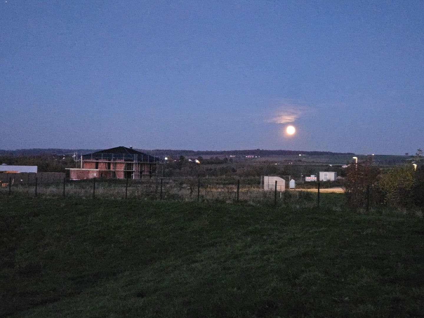 Predaj pozemku 496 m², Offenbergblick 16, Hofgeismar, Hesensko Predaj pozemku 496 m², Offenbergblick 16, Hofgeismar, Hesensko