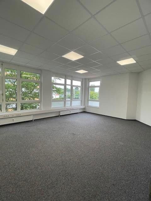 Prenájom kancelárie 566 m², Andernacher Straße 18, Nürnberg, Bavorsko Prenájom kancelárie 566 m², Andernacher Straße 18, Nürnberg, Bavorsko