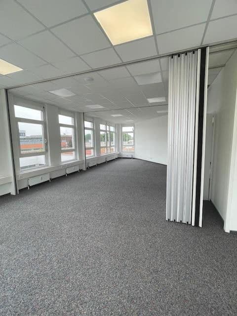 Prenájom kancelárie 566 m², Andernacher Straße 18, Nürnberg, Bavorsko Prenájom kancelárie 566 m², Andernacher Straße 18, Nürnberg, Bavorsko