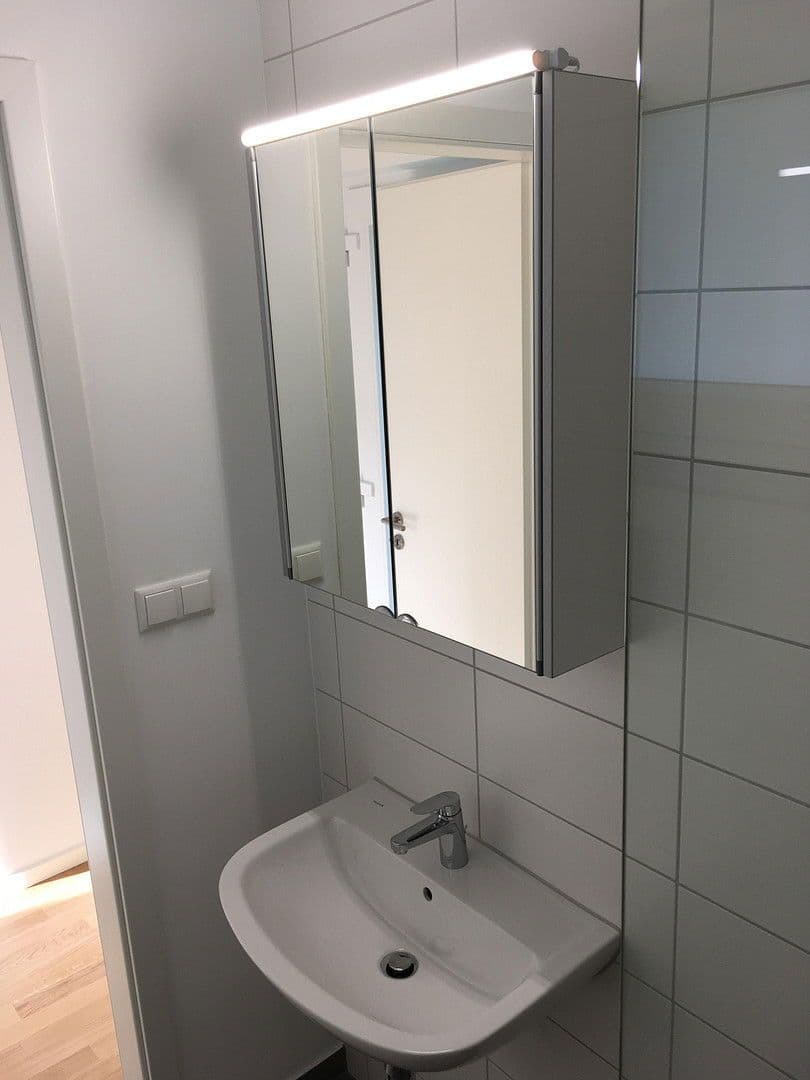 Prenájom bytu 1-izbový 20 m², Archibaldweg 12, Berlin, Berlín Prenájom bytu 1-izbový 20 m², Archibaldweg 12, Berlin, Berlín