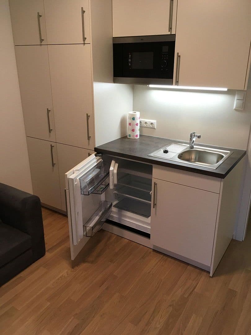 Prenájom bytu 1-izbový 20 m², Archibaldweg 12, Berlin, Berlín Prenájom bytu 1-izbový 20 m², Archibaldweg 12, Berlin, Berlín