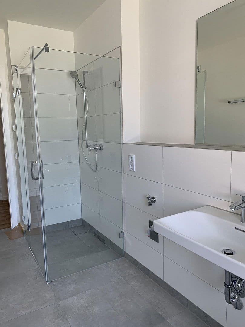 Prenájom bytu 2-izbový 67 m², Fürstenrieder Straße 229, München, Bavorsko Prenájom bytu 2-izbový 67 m², Fürstenrieder Straße 229, München, Bavorsko