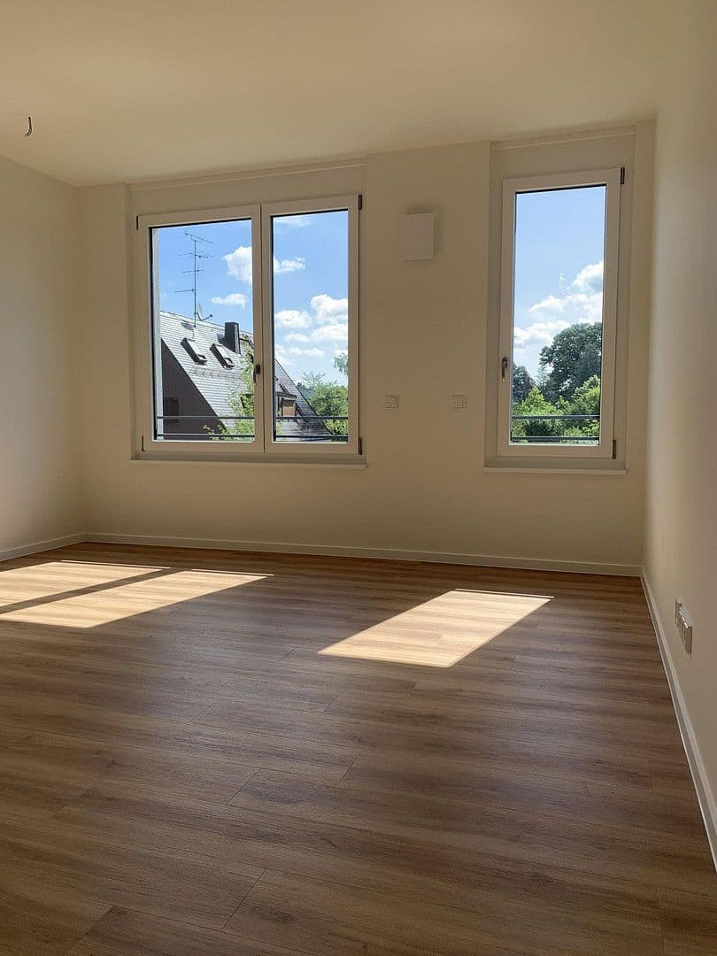 Prenájom bytu 2-izbový 67 m², Fürstenrieder Straße 229, München, Bavorsko Prenájom bytu 2-izbový 67 m², Fürstenrieder Straße 229, München, Bavorsko