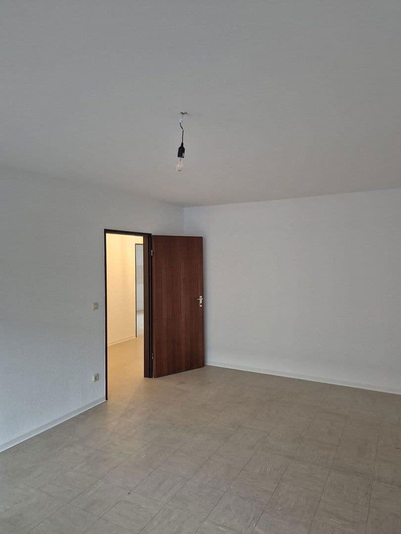 Prenájom bytu 3-izbový 86 m², Lüpertzender Str. 91, Mönchengladbach, Severné Porýnie - Westfálsko Prenájom bytu 3-izbový 86 m², Lüpertzender Str. 91, Mönchengladbach, Severné Porýnie - Westfálsko