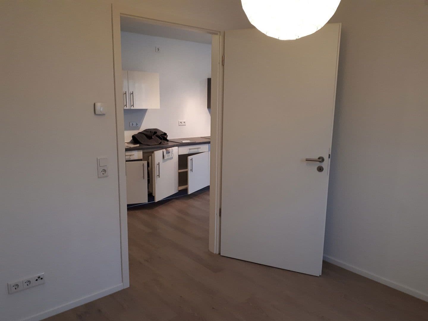 Predaj bytu 2-izbový 51 m², Ludwigshafen, Porýnie-Falcko Predaj bytu 2-izbový 51 m², Ludwigshafen, Porýnie-Falcko