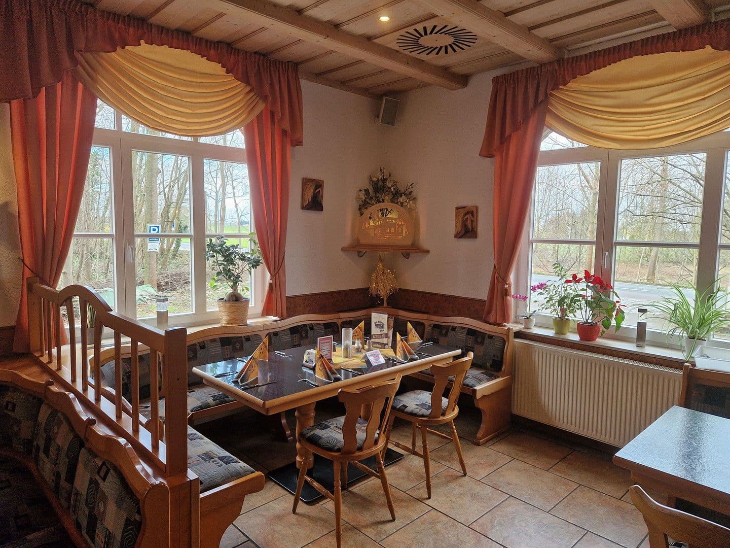 Predaj nebytového priestoru 2.200 m², Lützen, Sasko-Anhaltsko Predaj nebytového priestoru 2.200 m², Lützen, Sasko-Anhaltsko