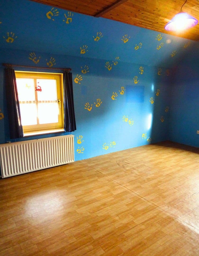 Predaj domu 200 m², pozemek 1.220 m², Hessisch Oldendorf, Dolné Sasko Predaj domu 200 m², pozemek 1.220 m², Hessisch Oldendorf, Dolné Sasko