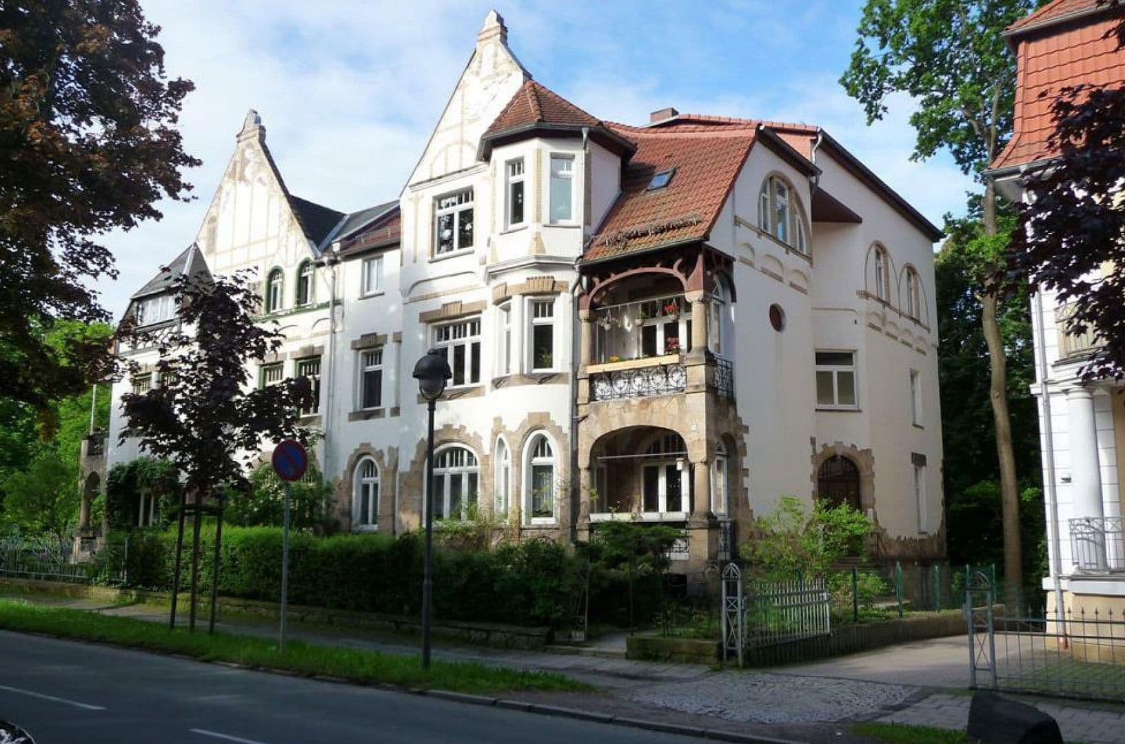 Prenájom bytu 4-izbový 165 m², Lindenauallee 28, Gotha, Durínsko Prenájom bytu 4-izbový 165 m², Lindenauallee 28, Gotha, Durínsko