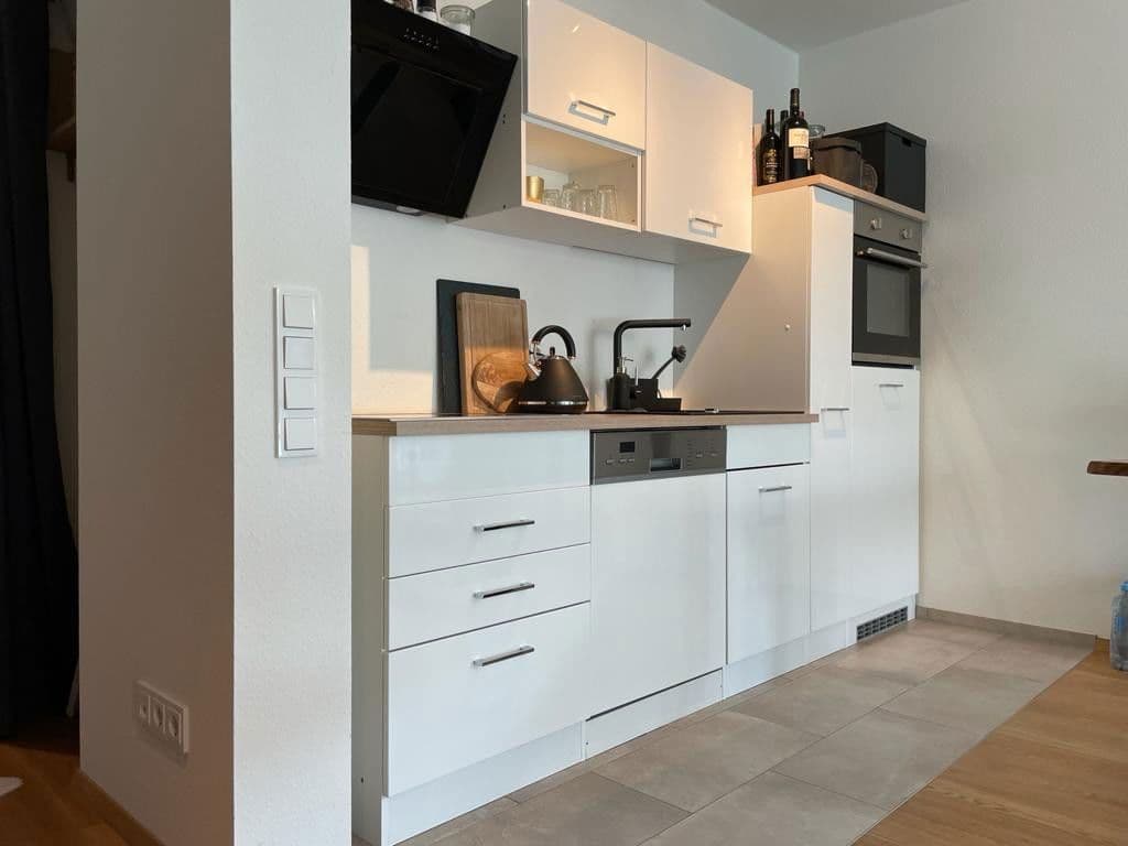 Prenájom bytu 2-izbový 45 m², Habsburger Straße 97, Freiburg, Bádensko-Wurttembersko Prenájom bytu 2-izbový 45 m², Habsburger Straße 97, Freiburg, Bádensko-Wurttembersko