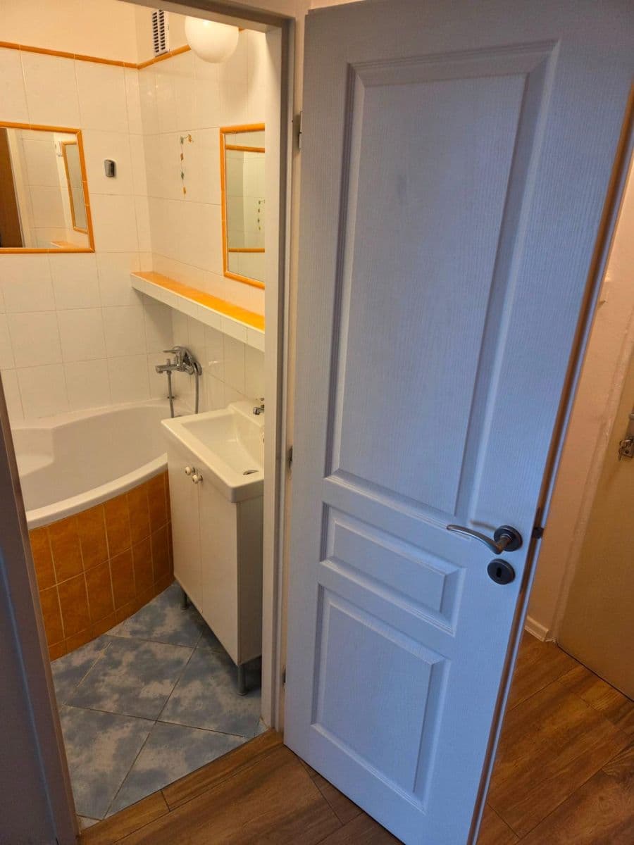 Prenájom bytu 2-izbový 47 m², Dürerova, Praha, Praha Prenájom bytu 2-izbový 47 m², Dürerova, Praha, Praha