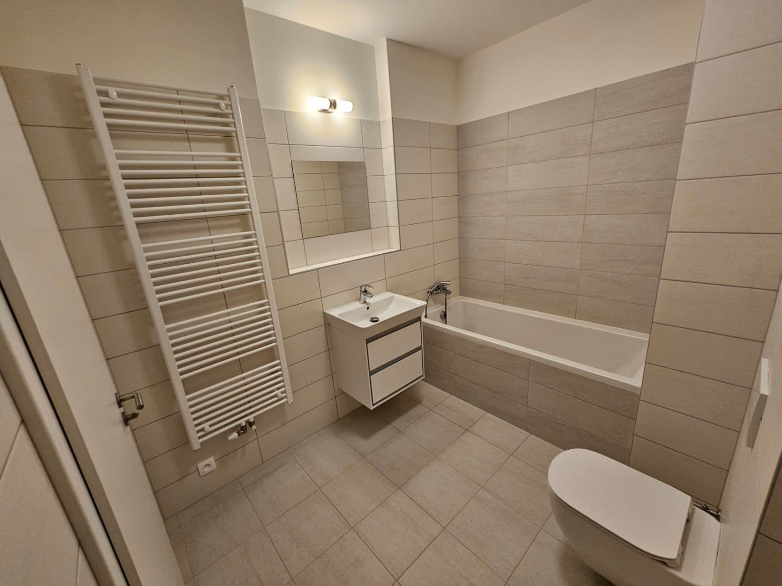 Prenájom bytu 2-izbový 54 m², Waltariho, Praha, Praha Prenájom bytu 2-izbový 54 m², Waltariho, Praha, Praha