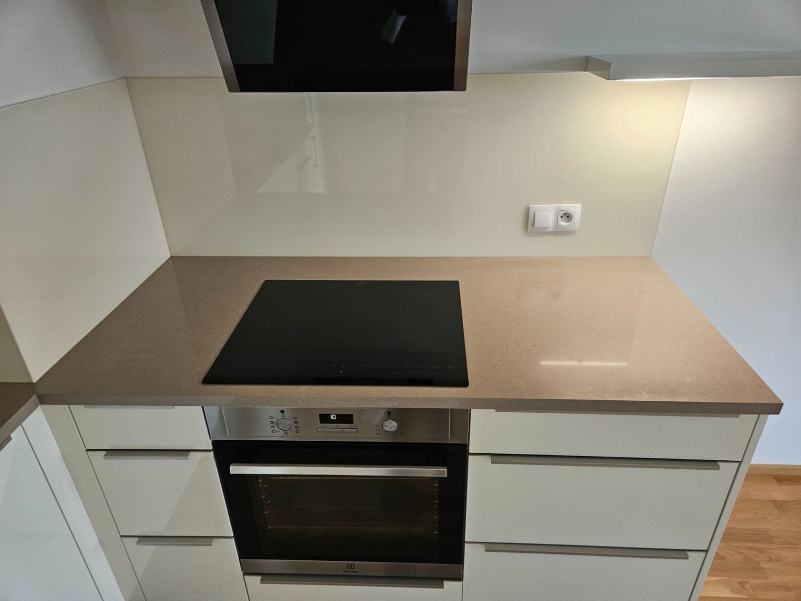 Prenájom bytu 2-izbový 54 m², Waltariho, Praha, Praha Prenájom bytu 2-izbový 54 m², Waltariho, Praha, Praha