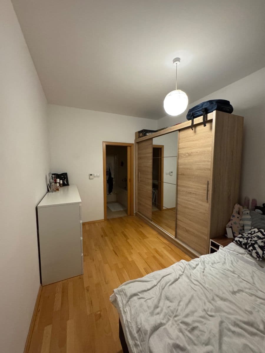 Prenájom bytu 2-izbový 50 m², Musílkova, Praha, Praha Prenájom bytu 2-izbový 50 m², Musílkova, Praha, Praha