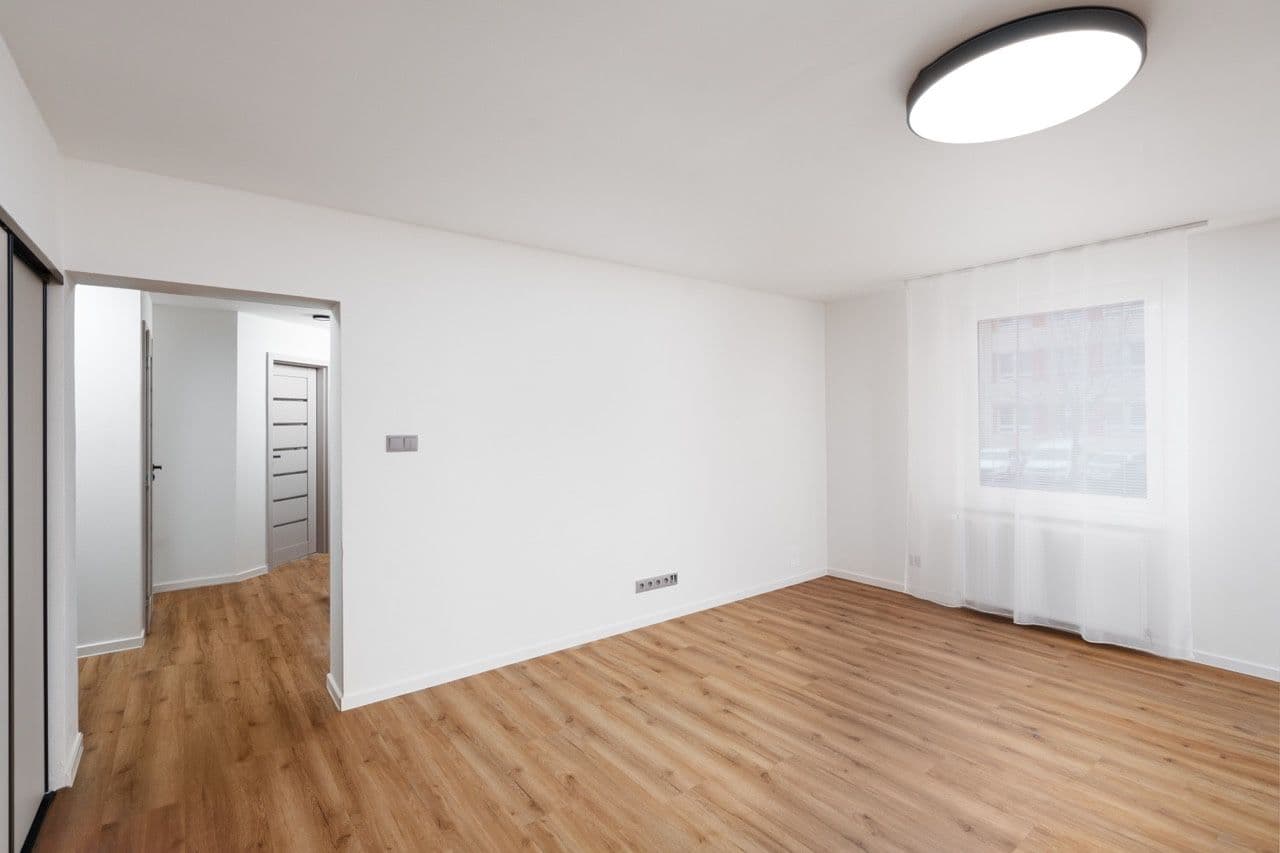 Predaj bytu 3-izbový 86 m², Dr. Horákové, Poděbrady, Středočeský kraj Predaj bytu 3-izbový 86 m², Dr. Horákové, Poděbrady, Středočeský kraj