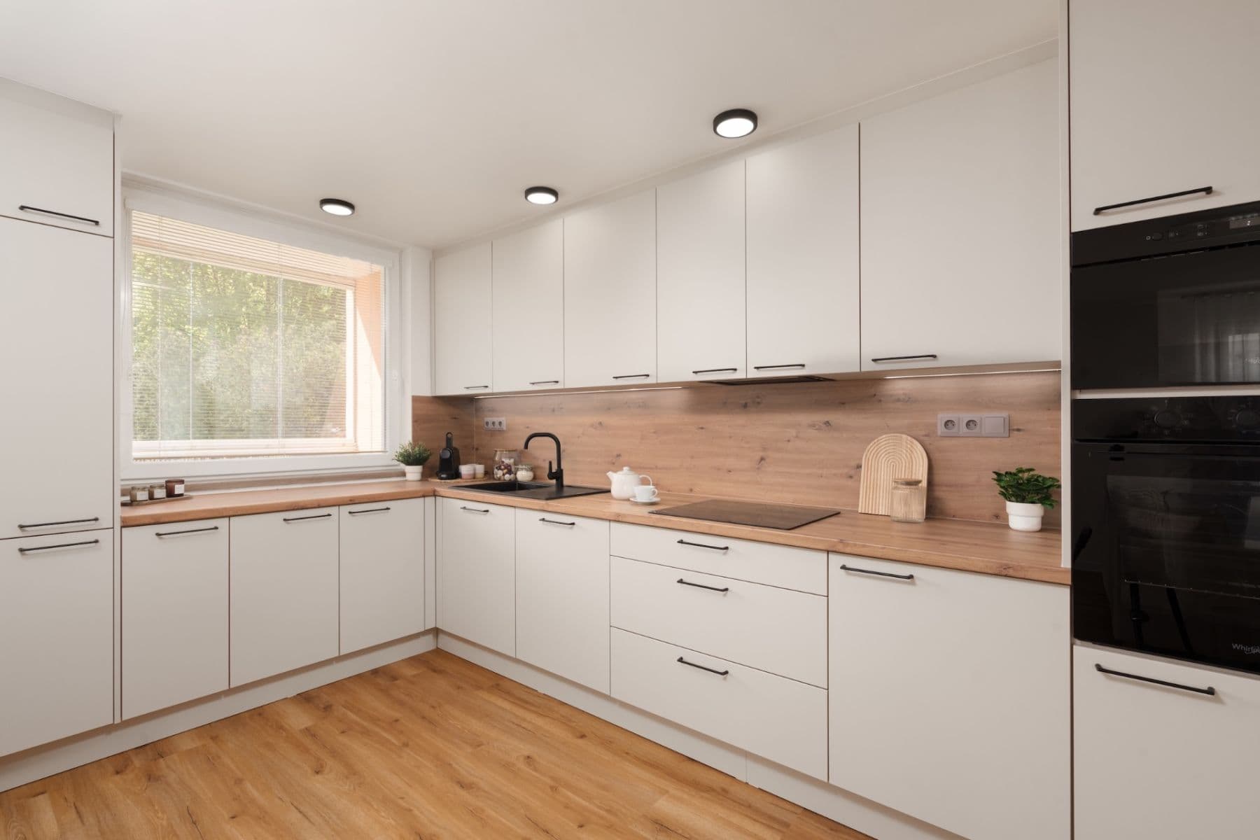 Predaj bytu 3-izbový 86 m², Dr. Horákové, Poděbrady, Středočeský kraj Predaj bytu 3-izbový 86 m², Dr. Horákové, Poděbrady, Středočeský kraj