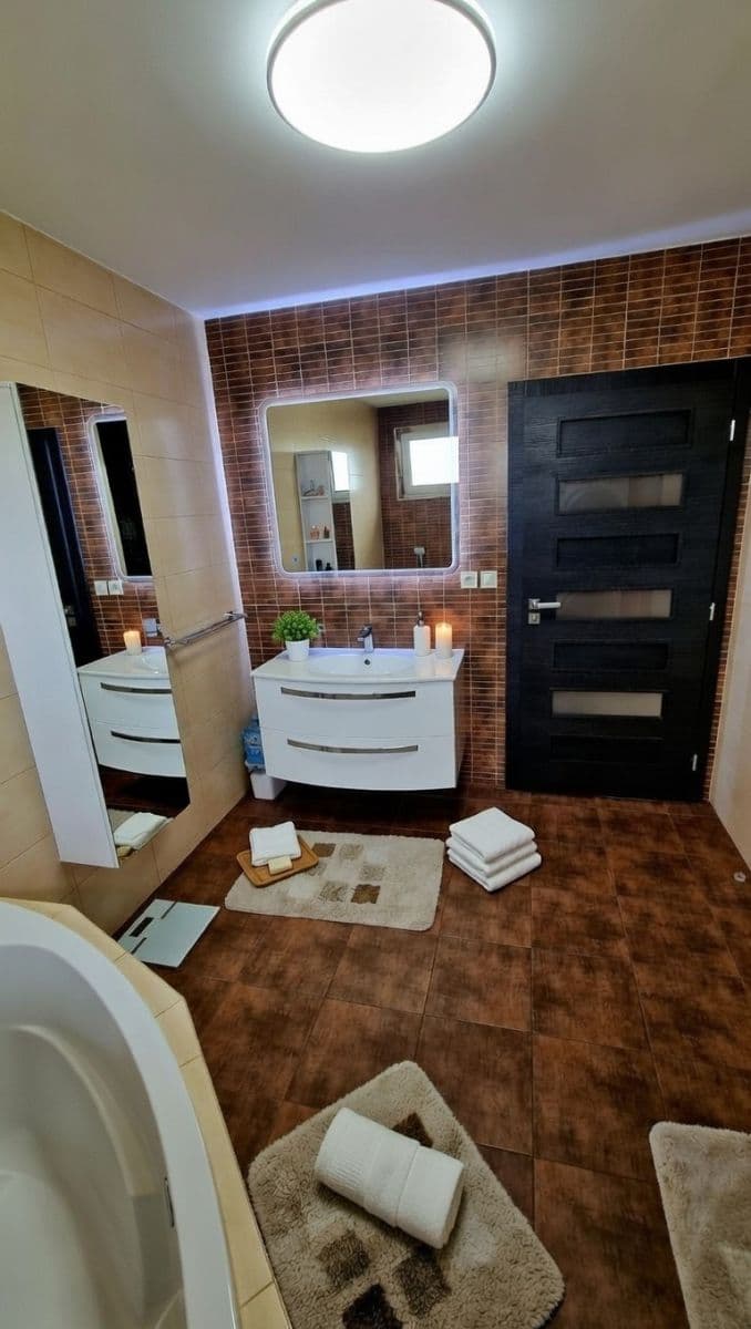 Predaj domu 185 m², pozemek 1.150 m², Zajíčkov, Kraj Vysočina Predaj domu 185 m², pozemek 1.150 m², Zajíčkov, Kraj Vysočina