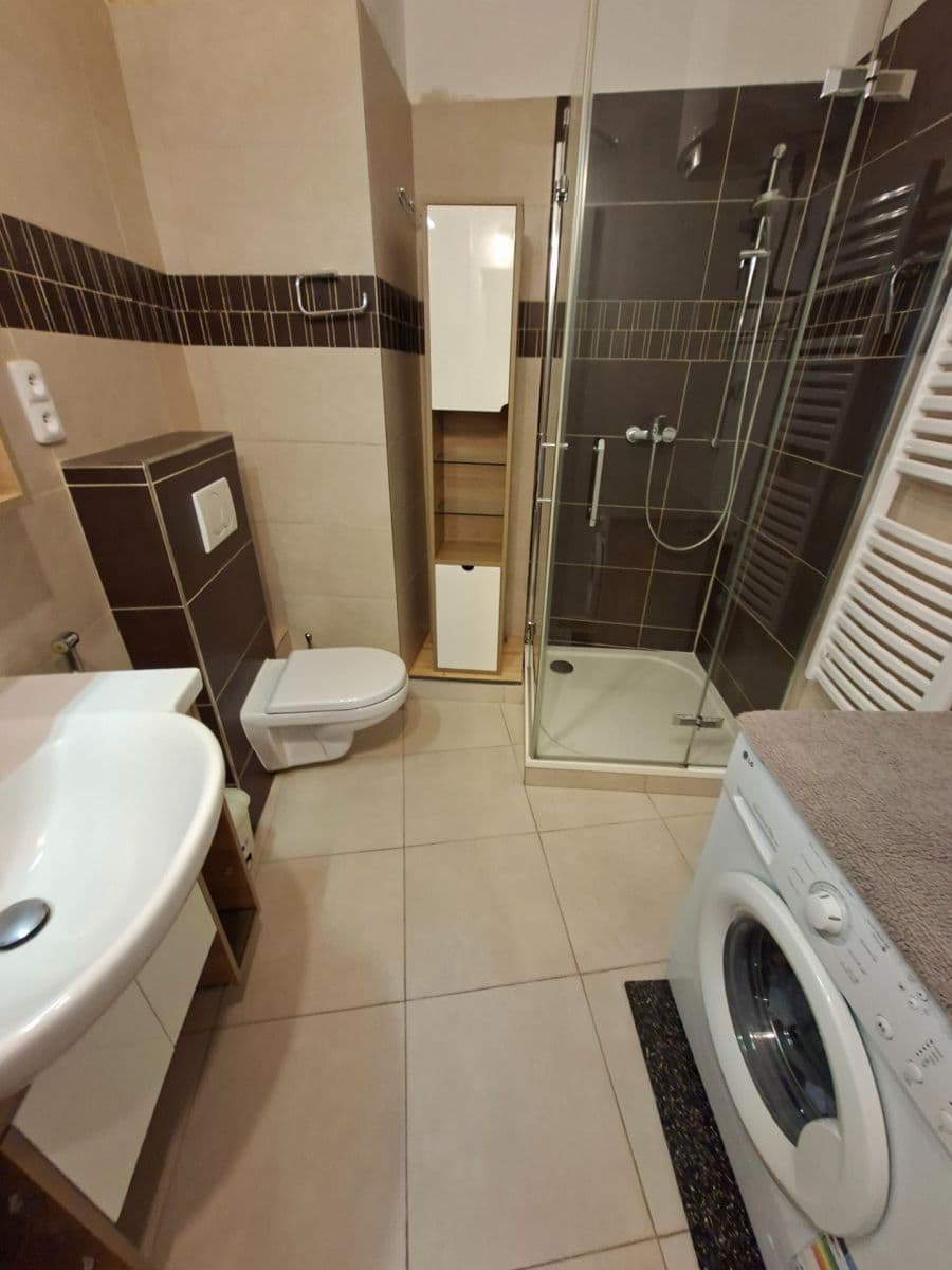 Predaj bytu 2-izbový 50 m², Haštalská, Praha, Praha Predaj bytu 2-izbový 50 m², Haštalská, Praha, Praha