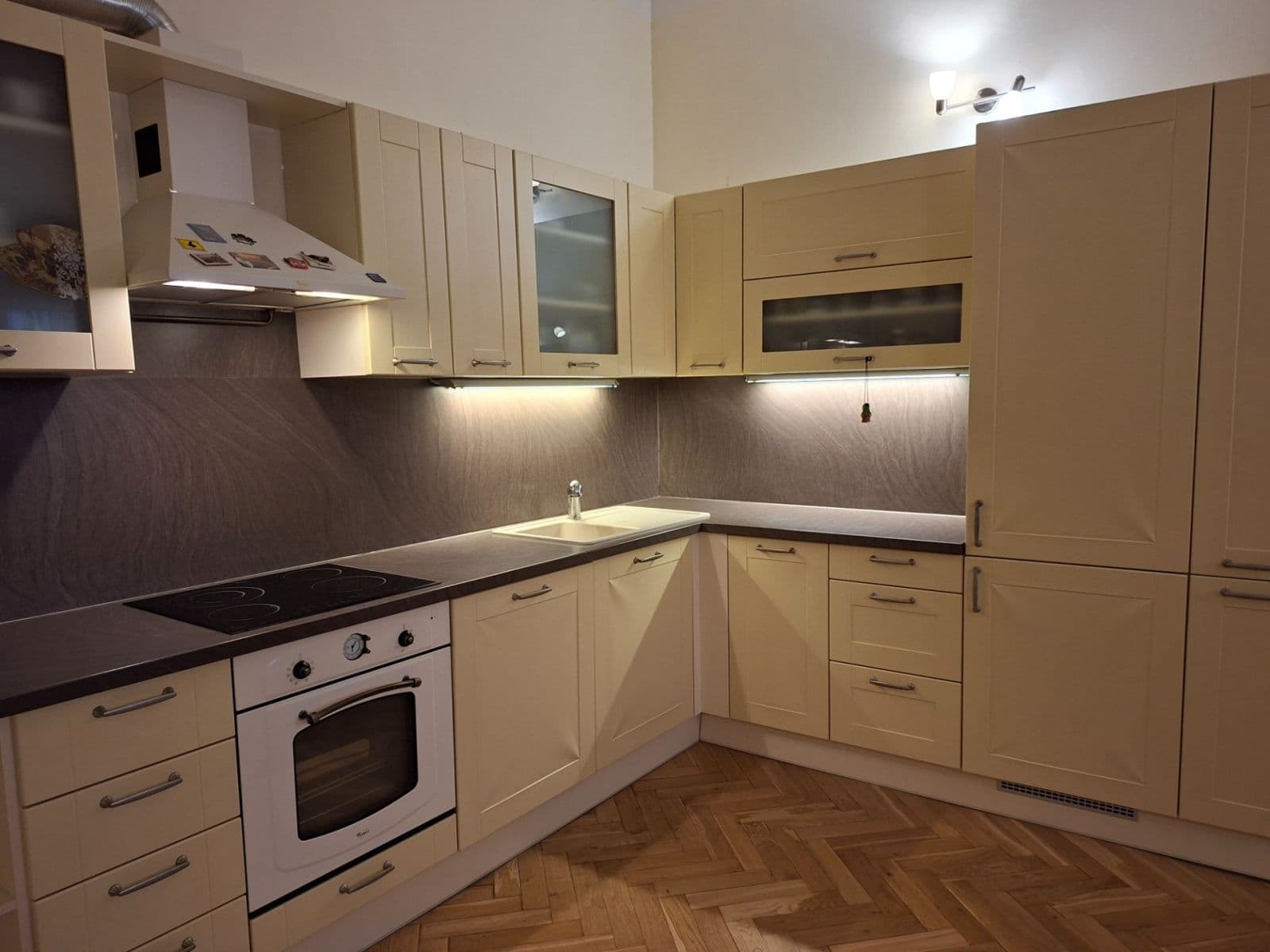 Predaj bytu 2-izbový 50 m², Haštalská, Praha, Praha Predaj bytu 2-izbový 50 m², Haštalská, Praha, Praha