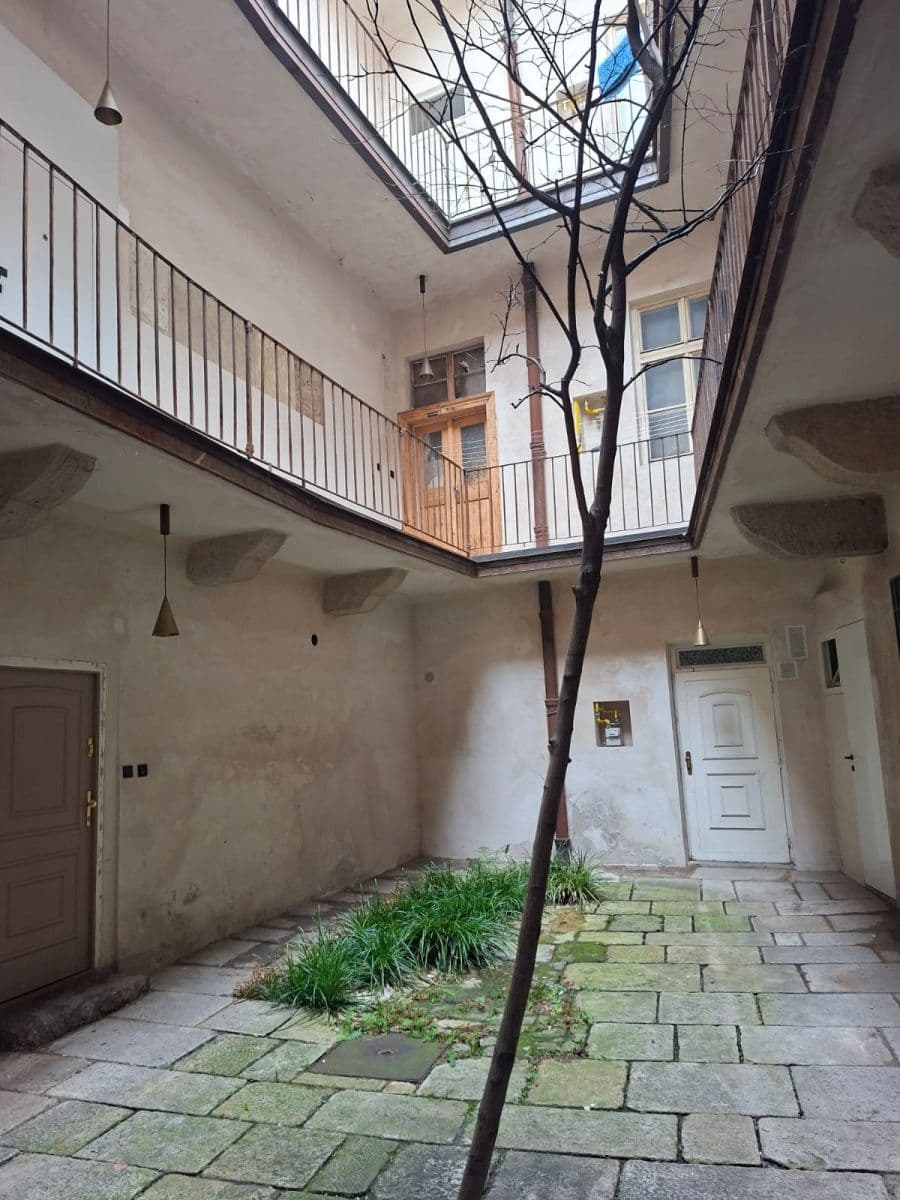 Predaj bytu 2-izbový 50 m², Haštalská, Praha, Praha Predaj bytu 2-izbový 50 m², Haštalská, Praha, Praha