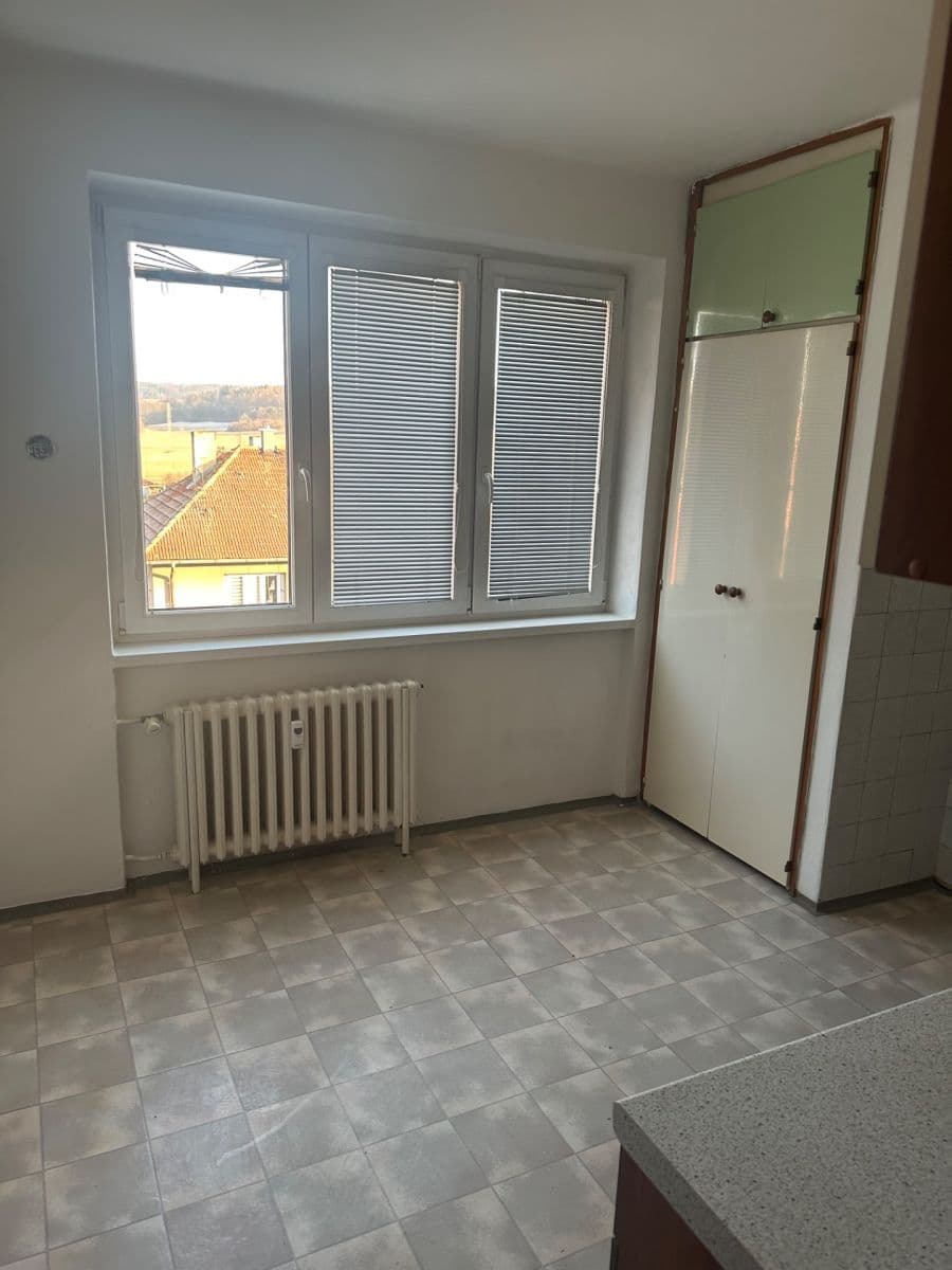 Prenájom bytu 2-izbový 55 m², Sídliště, Nový Knín, Středočeský kraj Prenájom bytu 2-izbový 55 m², Sídliště, Nový Knín, Středočeský kraj