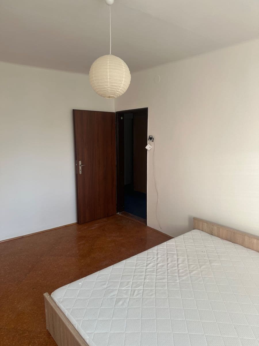 Prenájom bytu 2-izbový 55 m², Sídliště, Nový Knín, Středočeský kraj Prenájom bytu 2-izbový 55 m², Sídliště, Nový Knín, Středočeský kraj