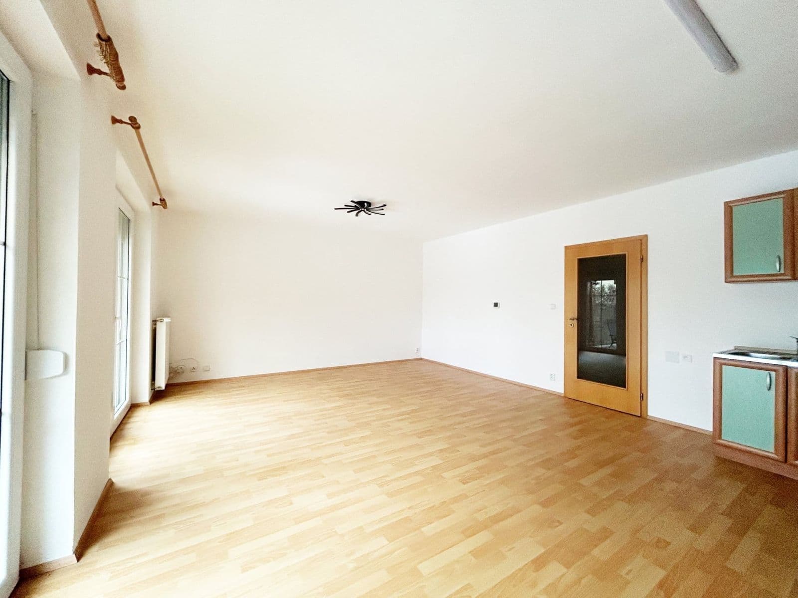 Prenájom domu 105 m², pozemek 80 m², Družstevní, Nehvizdy, Středočeský kraj Prenájom domu 105 m², pozemek 80 m², Družstevní, Nehvizdy, Středočeský kraj