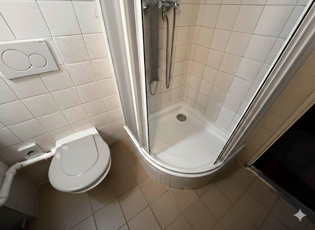 Prenájom bytu 1-izbový 20 m², Na okruhu, Praha, Praha Prenájom bytu 1-izbový 20 m², Na okruhu, Praha, Praha