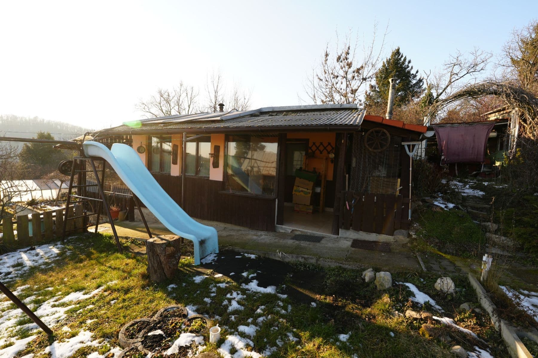 Predaj rekreačného objektu 25 m², pozemek 490 m², Brno, Jihomoravský kraj Predaj rekreačného objektu 25 m², pozemek 490 m², Brno, Jihomoravský kraj