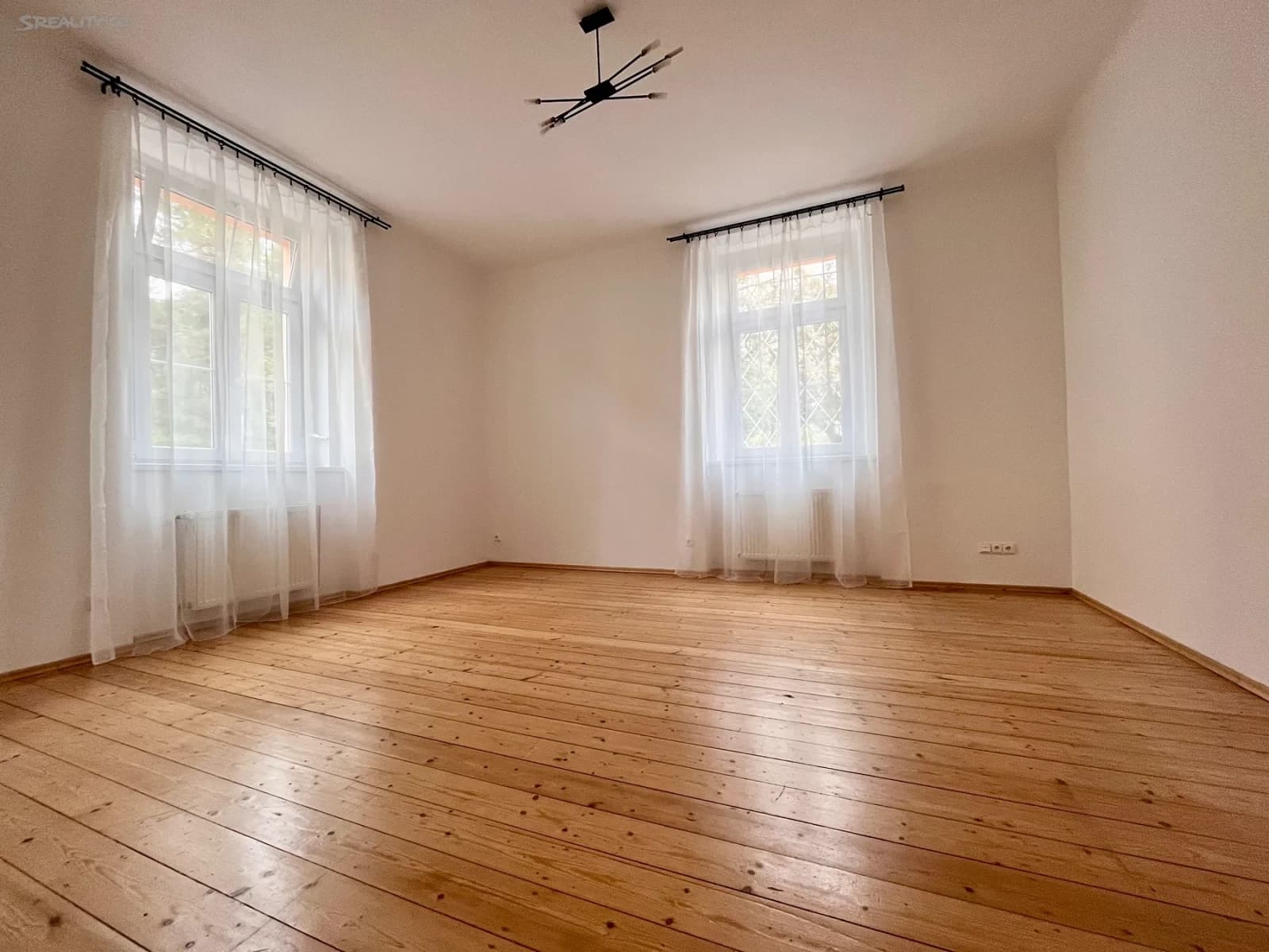 Prenájom bytu 2-izbový 50 m², Táborská, Praha, Praha Prenájom bytu 2-izbový 50 m², Táborská, Praha, Praha