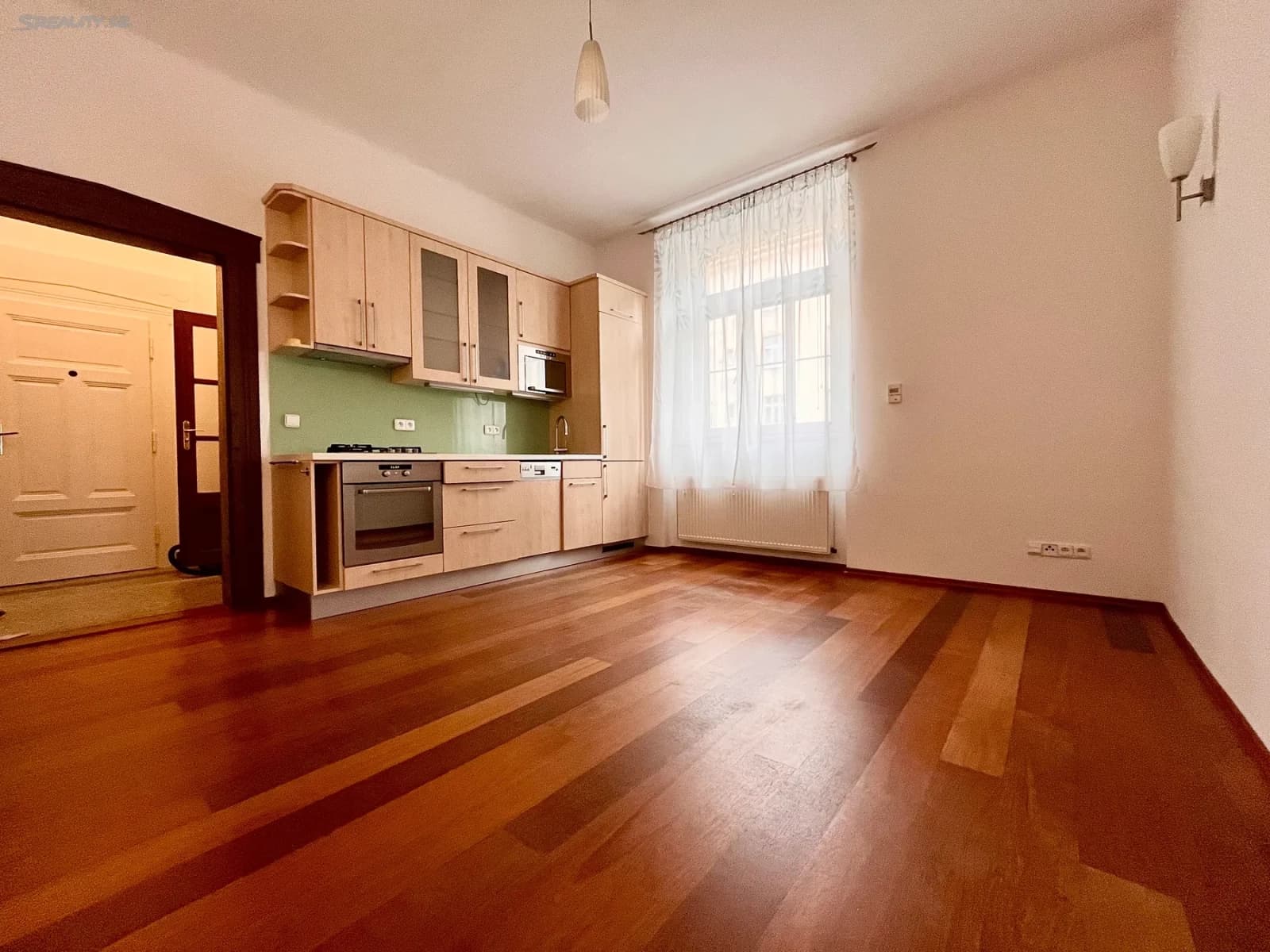 Prenájom bytu 2-izbový 50 m², Táborská, Praha, Praha Prenájom bytu 2-izbový 50 m², Táborská, Praha, Praha