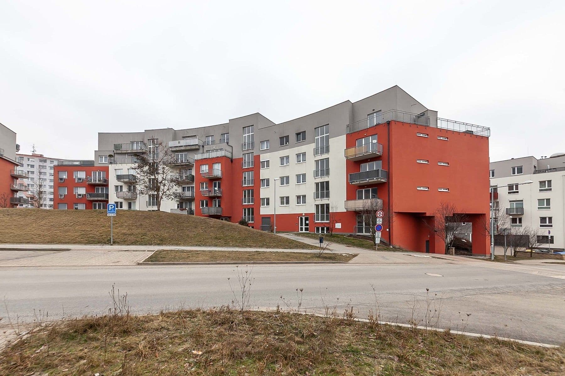 Predaj bytu 2-izbový 62 m², Nepilova, Beroun, Středočeský kraj Predaj bytu 2-izbový 62 m², Nepilova, Beroun, Středočeský kraj