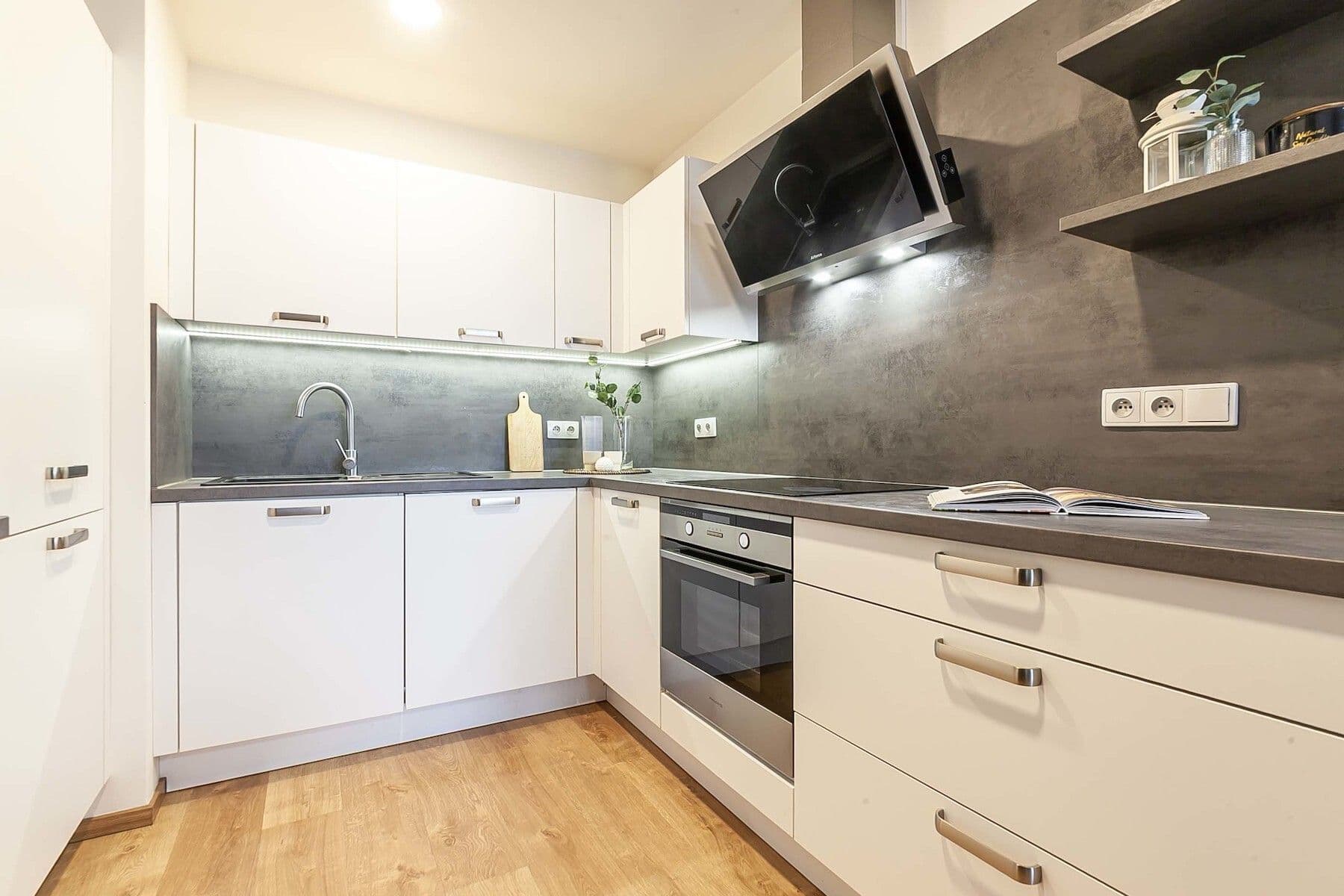 Predaj bytu 2-izbový 62 m², Nepilova, Beroun, Středočeský kraj Predaj bytu 2-izbový 62 m², Nepilova, Beroun, Středočeský kraj