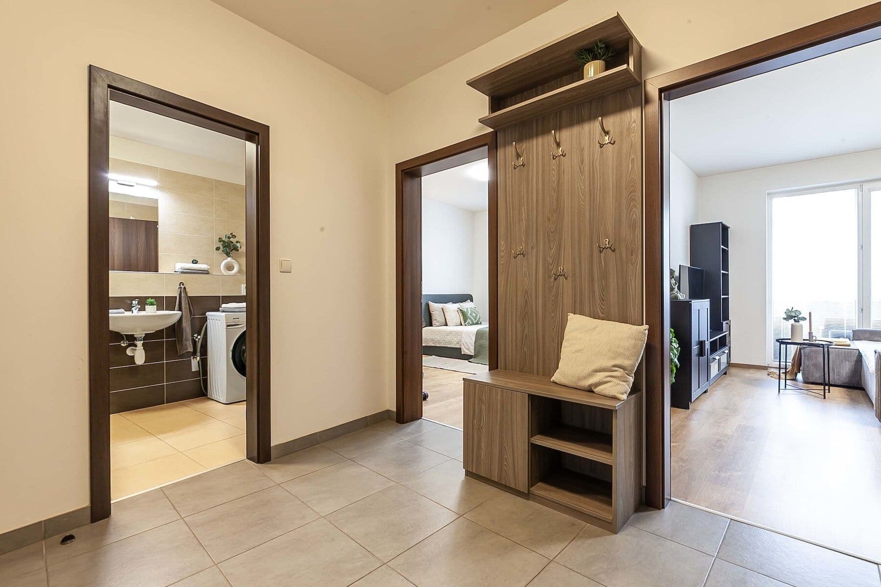 Predaj bytu 2-izbový 62 m², Nepilova, Beroun, Středočeský kraj Predaj bytu 2-izbový 62 m², Nepilova, Beroun, Středočeský kraj