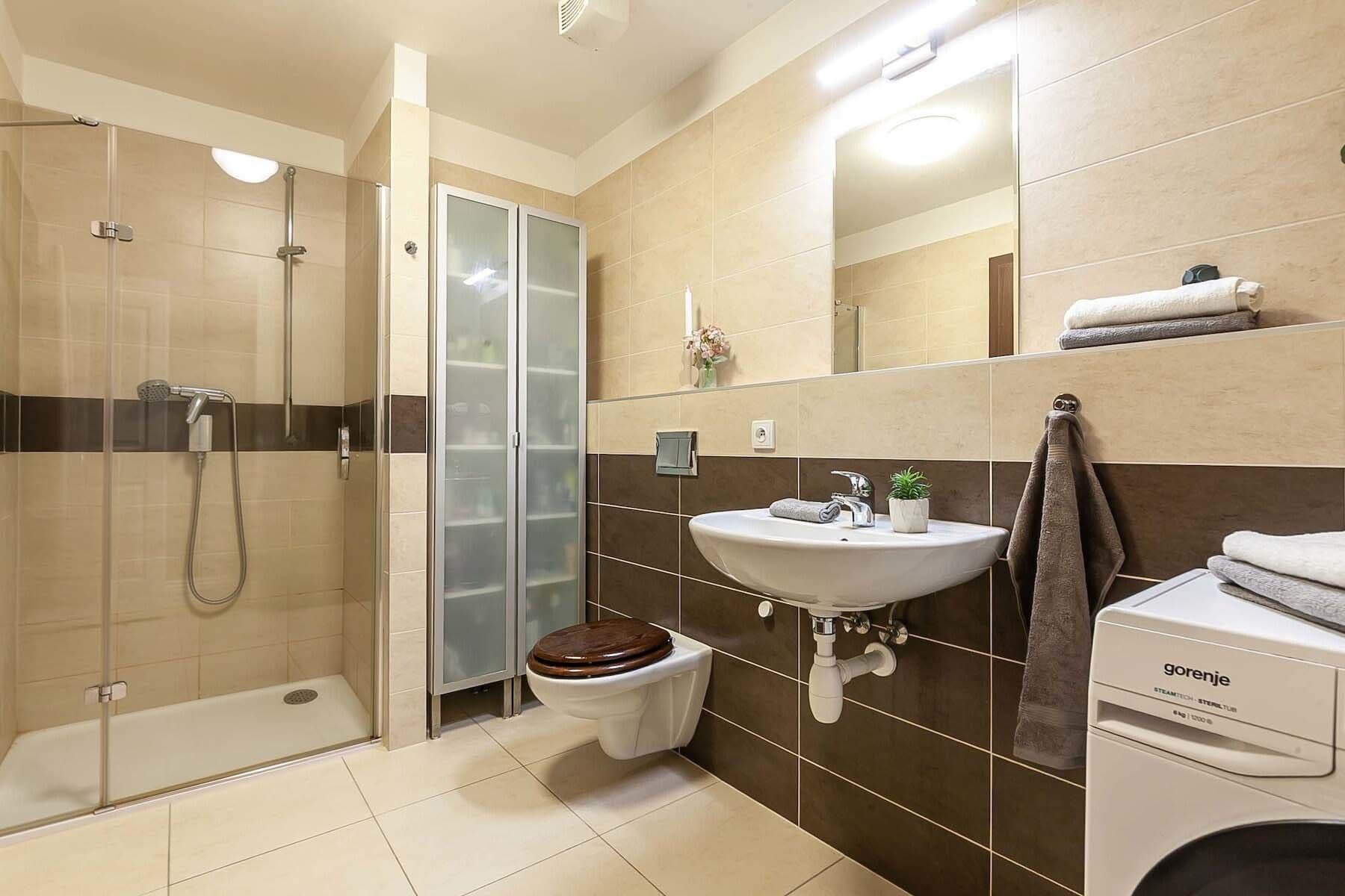 Predaj bytu 2-izbový 62 m², Nepilova, Beroun, Středočeský kraj Predaj bytu 2-izbový 62 m², Nepilova, Beroun, Středočeský kraj