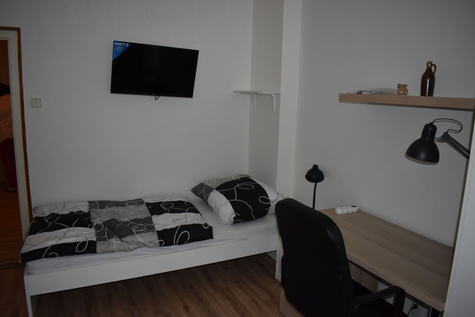 Prenájom bytu 3-izbový 87 m², Botanická, Brno, Jihomoravský kraj Prenájom bytu 3-izbový 87 m², Botanická, Brno, Jihomoravský kraj