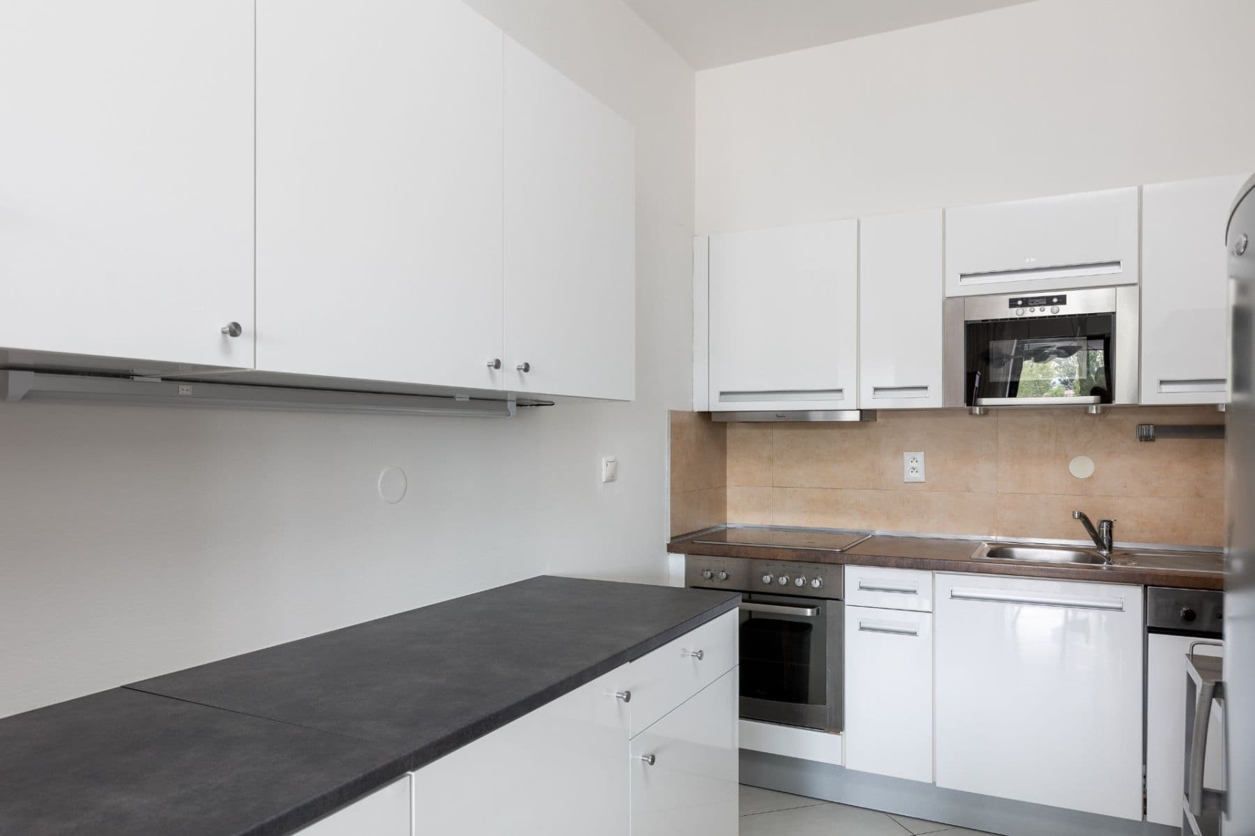 Prenájom bytu 2-izbový 70 m², V přístavu, Praha, Praha Prenájom bytu 2-izbový 70 m², V přístavu, Praha, Praha