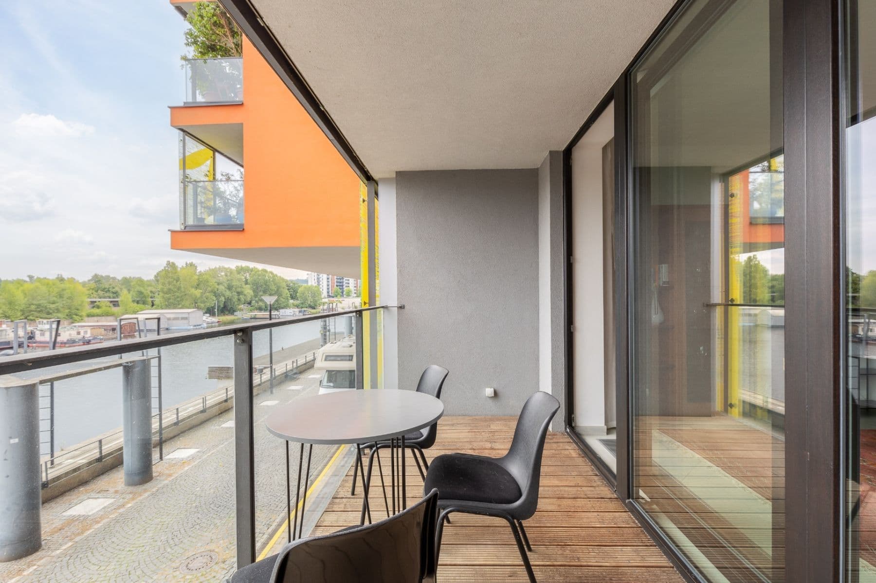 Prenájom bytu 2-izbový 70 m², V přístavu, Praha, Praha Prenájom bytu 2-izbový 70 m², V přístavu, Praha, Praha