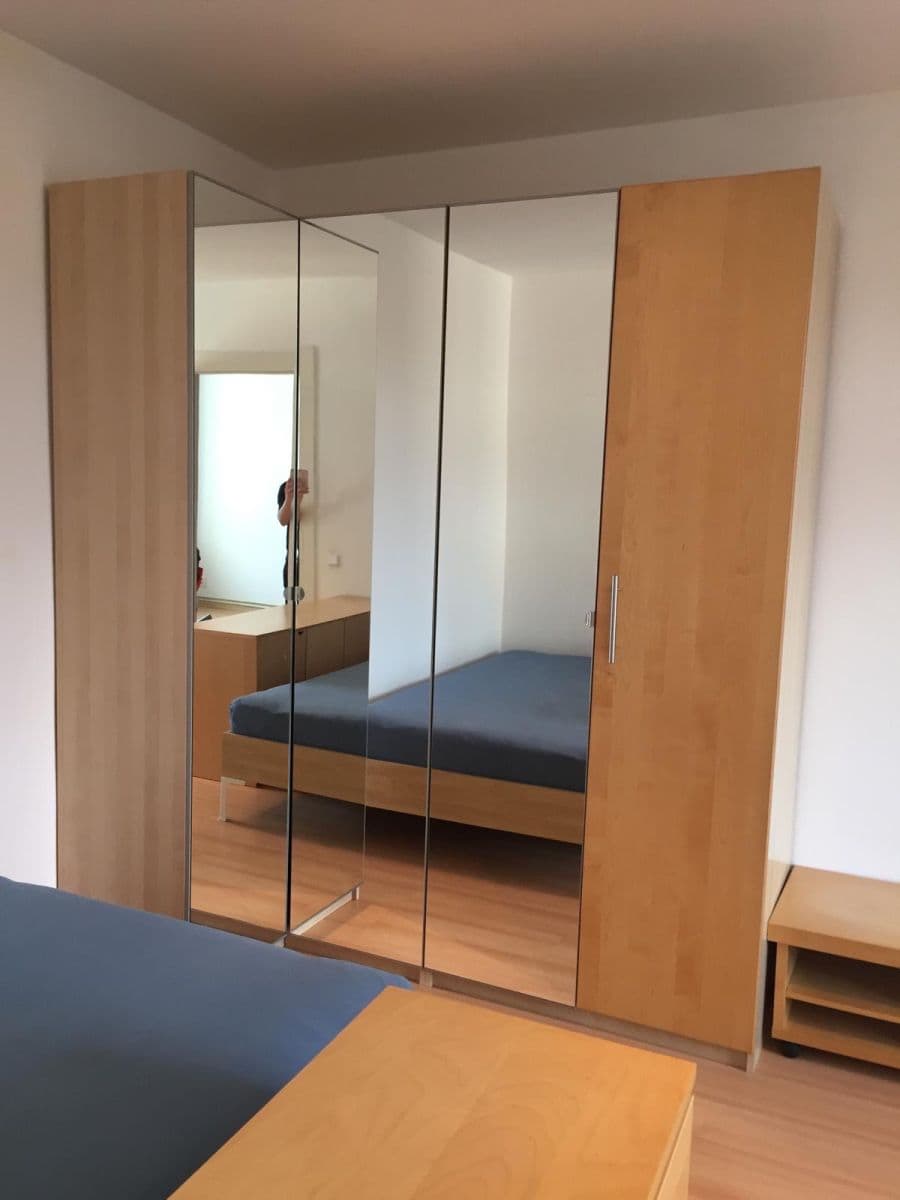 Prenájom bytu 2-izbový 51 m², Na Břehu, Praha, Praha Prenájom bytu 2-izbový 51 m², Na Břehu, Praha, Praha